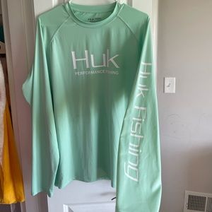 HUK Fishing Shirt | Mint Green | Lichen Color | Size Large | Long Sleeve Shirt